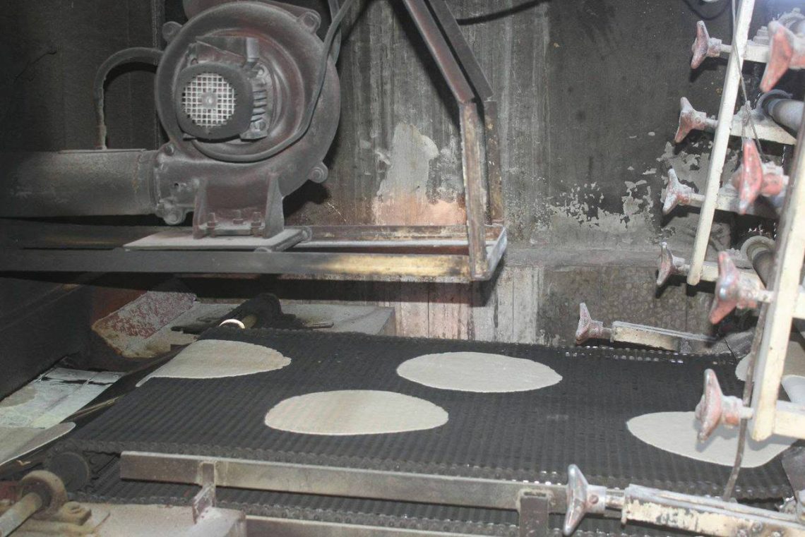 Beşa dabînkirin û parastinê li Kantona Cezîrê gerên meydanî li ser nanpêjxaneyan zêde kiriye