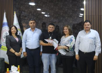 Encûmena Cîbcîkar hewlên hunermendên ku ji bo şahiya 19 Tîrmehê pêşkêş kirin pesin dide