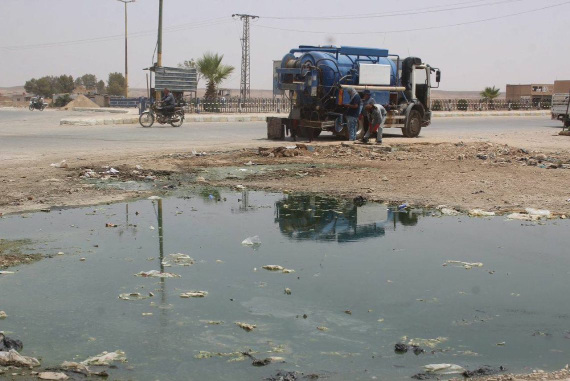 Beşa Xizmetiyê xebatên xwe yên rakirin û vekirina karîzan li deverên bajêr û gundan didomîne