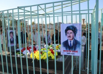 Di 35emîn salvegera koça dawî ya wî de… Rûmetkirin ji bo hunermendê nemir Rifet Darî li bajarê Qamişlo