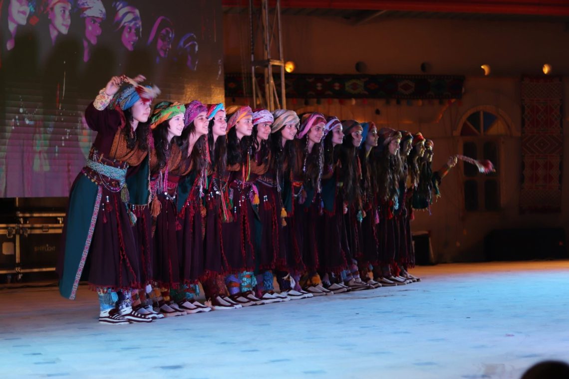 Festîvala govendê li bajarê Qamişlo Cûr bi cûriya çandî pîroz dike