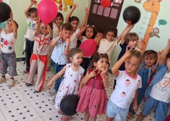 Qeydkirina zarokên Cezîrê li bexçeyê zarokan