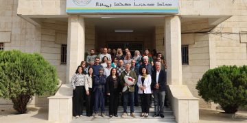 Şandeyek ji hunermendan serdana Encûmena Cîbcîkar li Kantona Cezîrê kirin