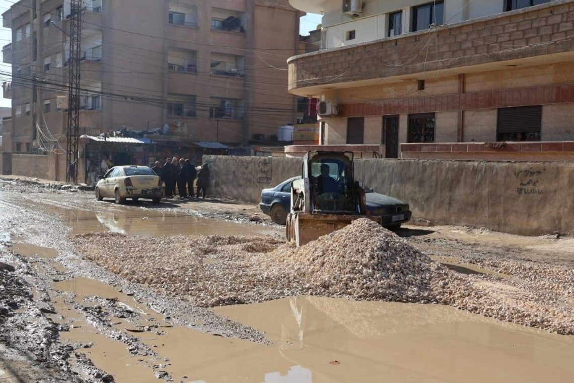 Projeya raxistina kevirê şikandî ji bo başkirina rêyên bajarê Hesekê