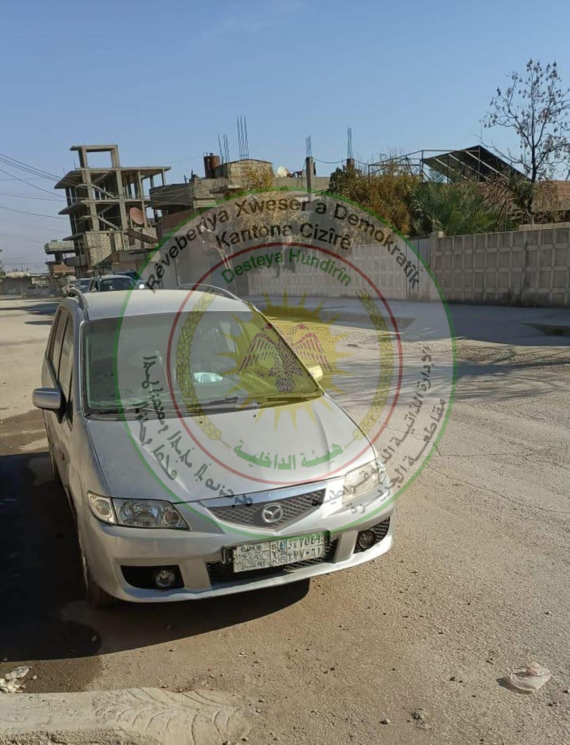 Hêzên Ewlekariya Hundirîn û ofîsa Dij tewan li Dêrikê di nav çend demjimêran de dizekî otomobîlan girtin