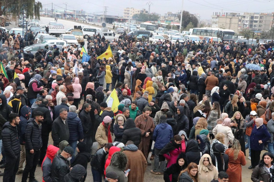 Xwepêşandana Hesekê