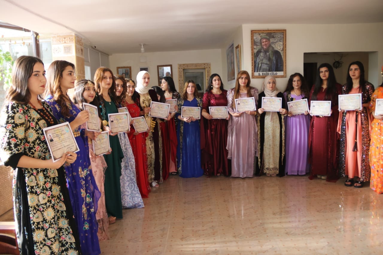 خرجت أكاديمية الشهيدة دورشين