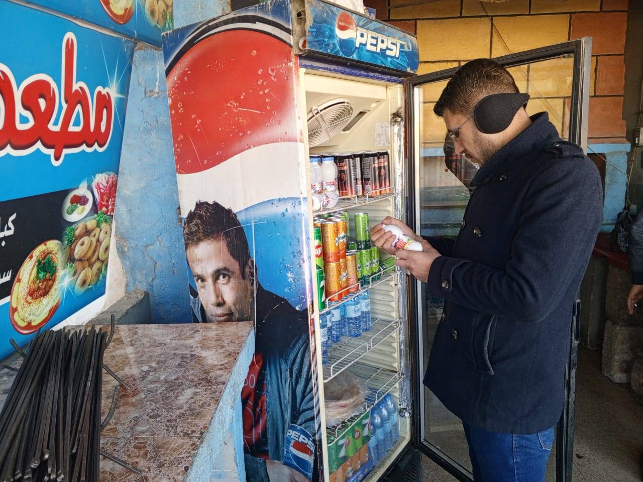 ينظم مكتب الصحة في مختلف مدن وبلدات مقاطعة الجزيرة جولات يومية على المحلات الخاضعة لرقابة الصحة داخل الأسواق الرئيسية والفرعية، وفي جولاتها بمدينة قامشلو تم خلالها :