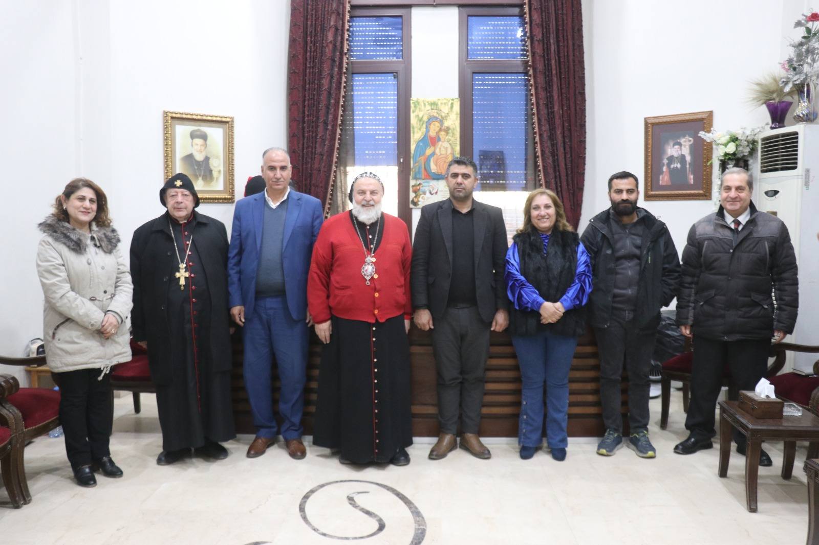 الإدارة الذاتية في مقاطعة الجزيرة تلتقي بمطرانية الجزيرة والفرات