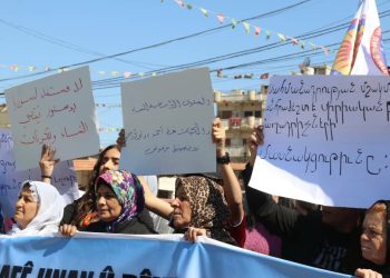 فيفيان بحو أوسي.. “لا لدستور يُكرّس التهميش.. ونعم لدستور يعترف بحقوق المرأة”