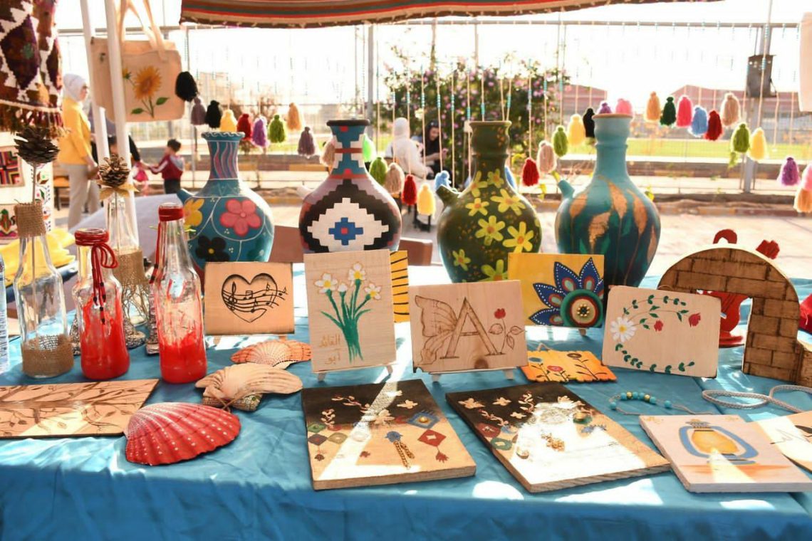 اختتام النسخة العاشرة من مهرجان أدب وفن المرأة في قامشلو