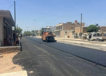 بلدية الدرباسية تتابع تنفيذ المرحلة الثانية من مشروع تزفيت الشوارع