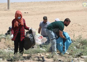 بلدية الحسكة تطلق حملة لتنظيف المدخل الجنوبي وتدعو للتعاون المجتمعي
