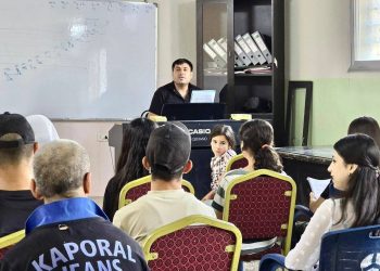 دروس موسيقية في النوطة والصولفيج بمدينة الحسكة برعاية هيئة الثقافة