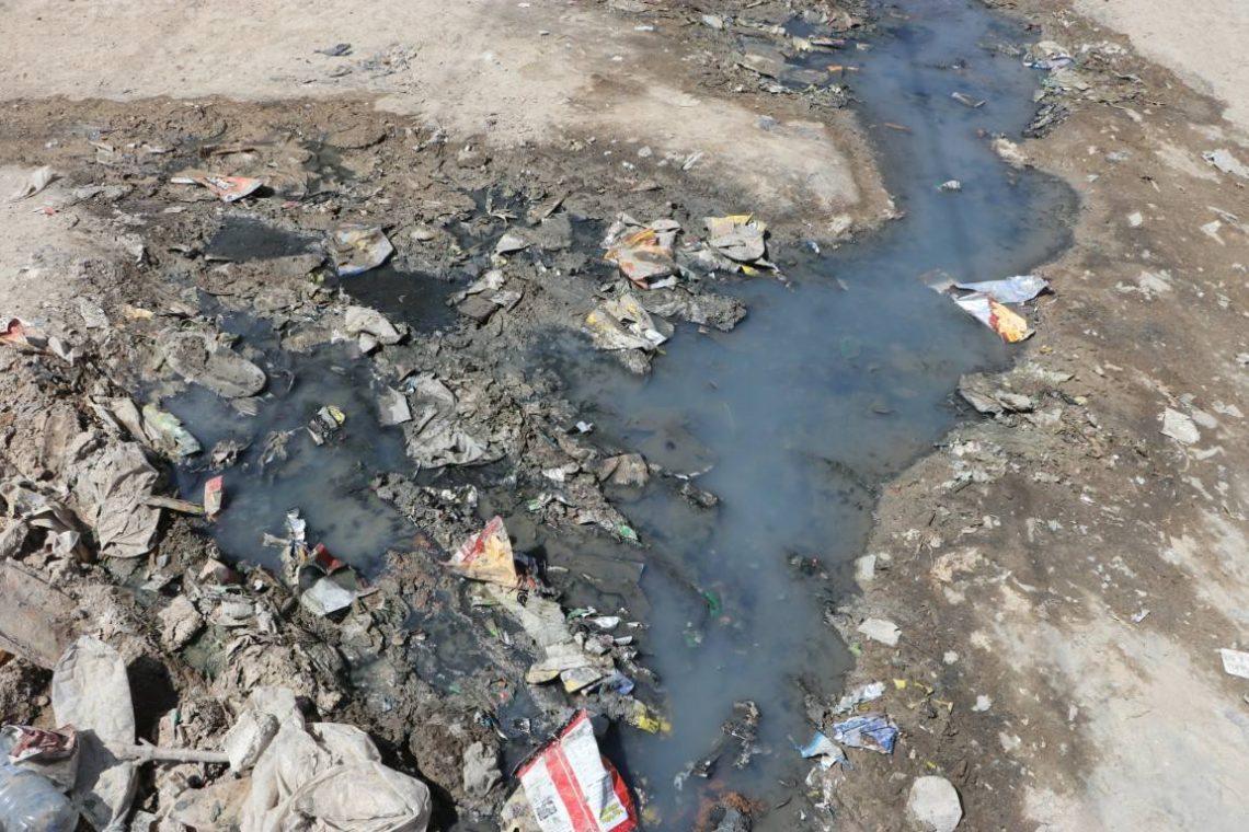 بلدية صفيا بالحسكة تبدأ بحل إسعافي للصرف الصحي في خربة الياس