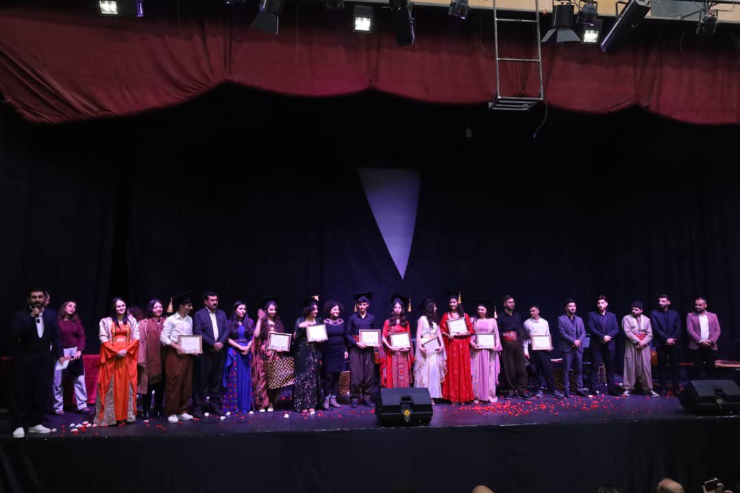 تخريج دفعة جديدة من معهد أوركسترا روج آفا للأطفال