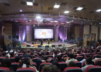 مهرجان أوركيش يختتم نسخته الثالثة بإشراق أصوات الشعوب في سماء الجزيرة